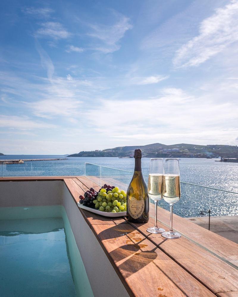 Shapes Luxury Suites Ermoúpoli Eksteriør bilde