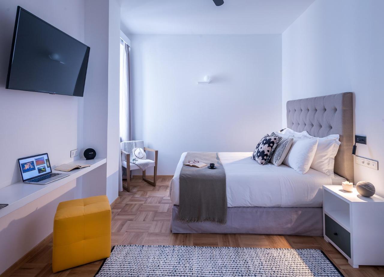 Shapes Luxury Suites Ermoúpoli Eksteriør bilde