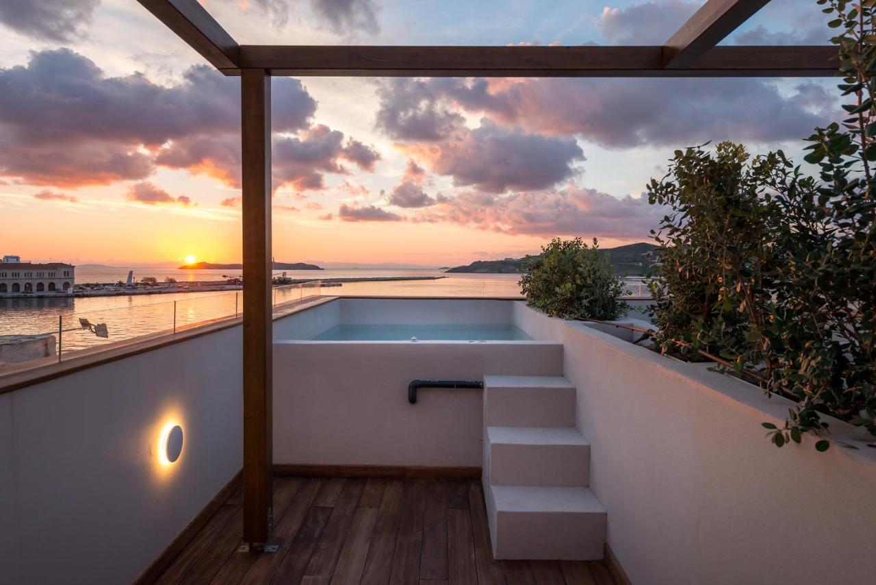 Shapes Luxury Suites Ermoúpoli Eksteriør bilde