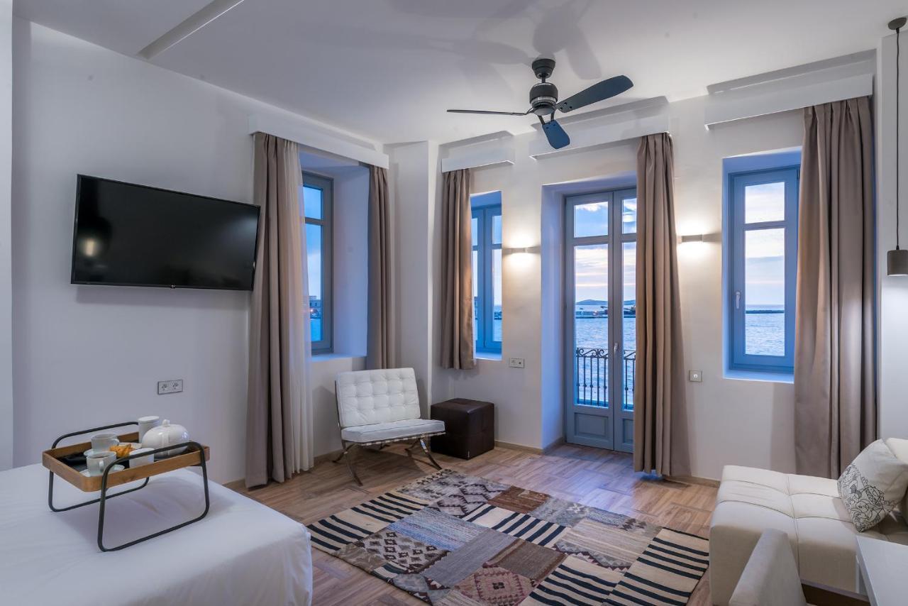 Shapes Luxury Suites Ermoúpoli Eksteriør bilde
