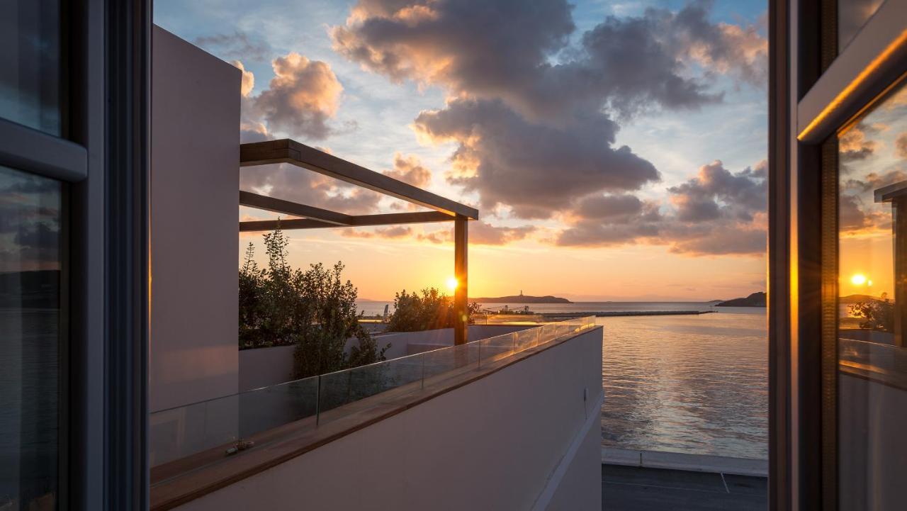 Shapes Luxury Suites Ermoúpoli Eksteriør bilde