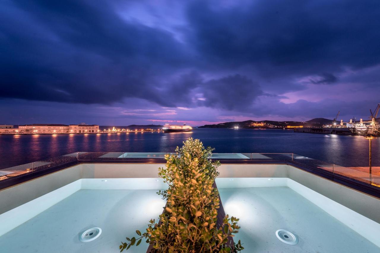 Shapes Luxury Suites Ermoúpoli Eksteriør bilde